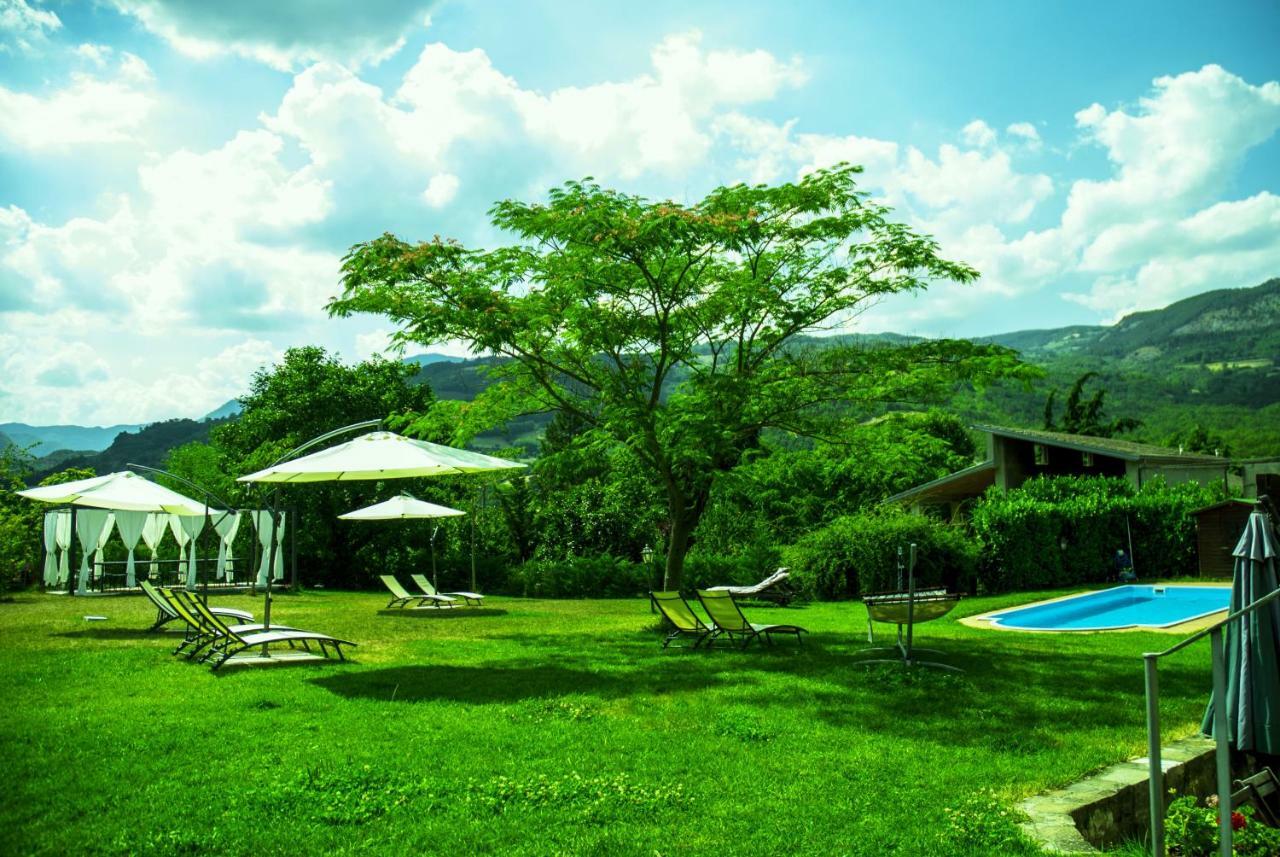 La Torretta Bobbio Bed & Breakfast Bagian luar foto