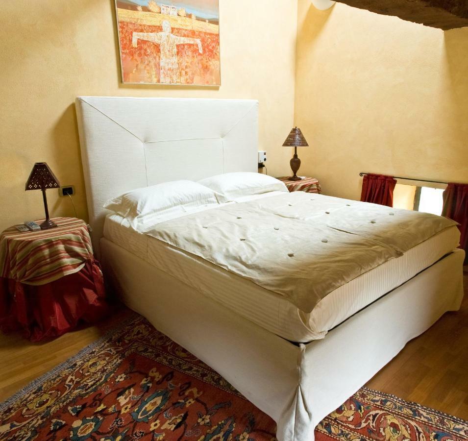La Torretta Bobbio Bed & Breakfast Bagian luar foto