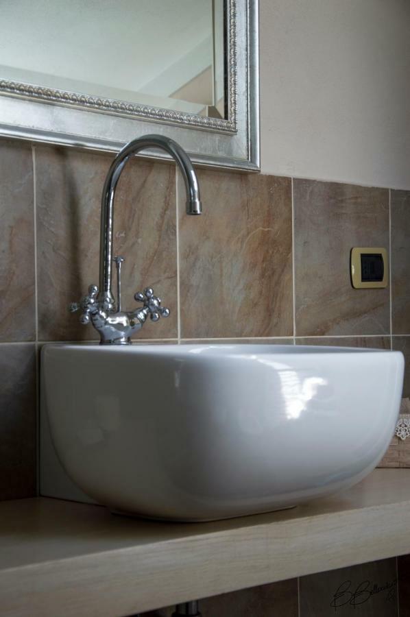 La Torretta Bobbio Bed & Breakfast Bagian luar foto