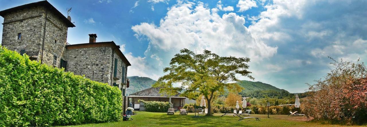 La Torretta Bobbio Bed & Breakfast Bagian luar foto